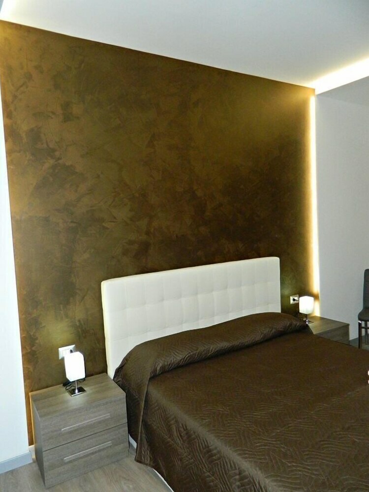 Hotel Il Borghese Tourist House