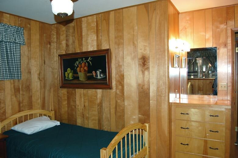 Cabana Ackley's Place