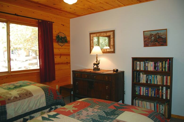 Cabana Fox Hollow