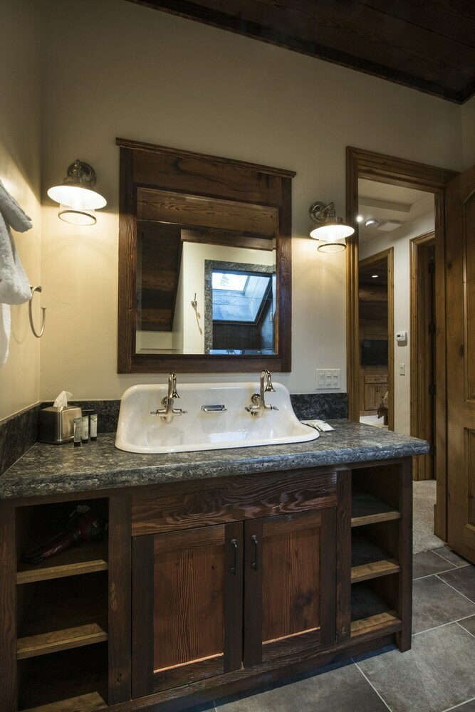 Rustic Retreat