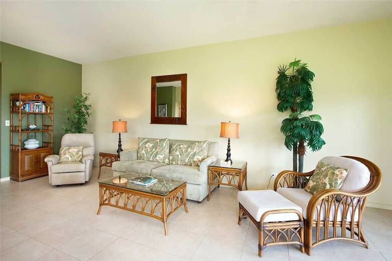 Kapalua Ridge Villas 414 - Two Bedroom Townhome