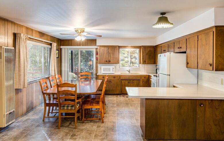 Cabana Deer Hollow
