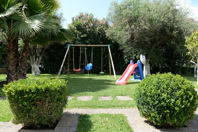 Apartamentos Patras Villa Elia