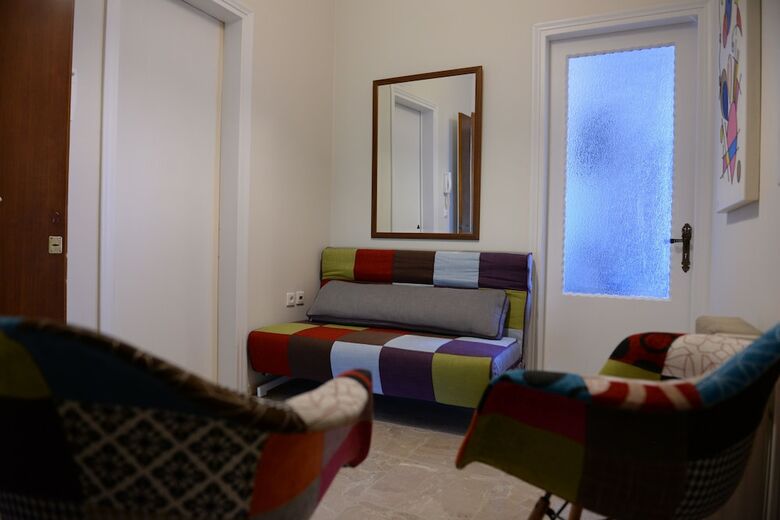 Apartamentos Patras White Castle