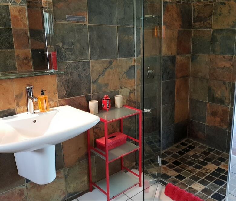 Hotel African Breeze Guest House