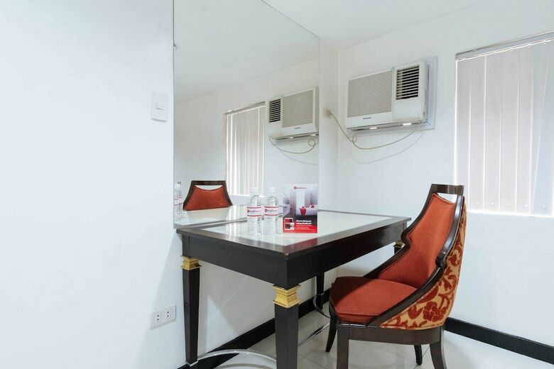 Hotel Reddoorz Plus @ V. Mapa Extension Santa Mesa