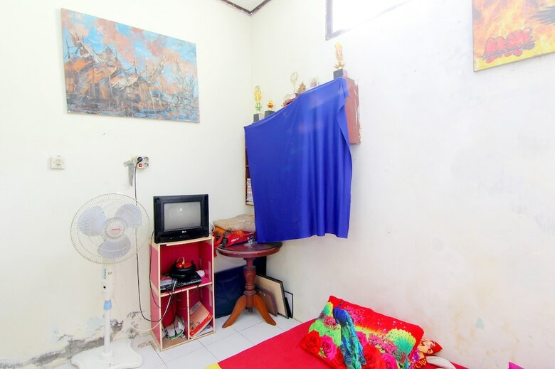 Hotel D'angkring Wisma Sarjana