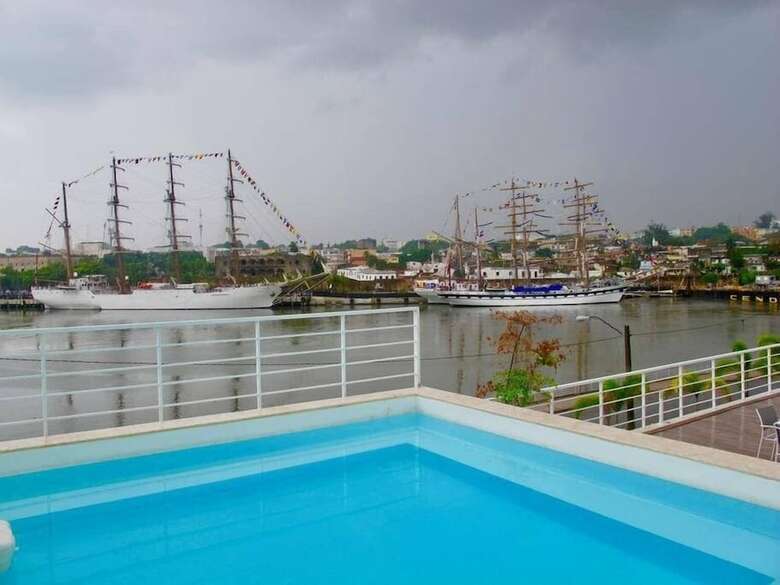 Luxury Apartment At Riviera Colonial