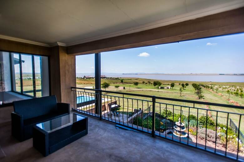 Villa R'new Pecan Farm & Wellness Centre