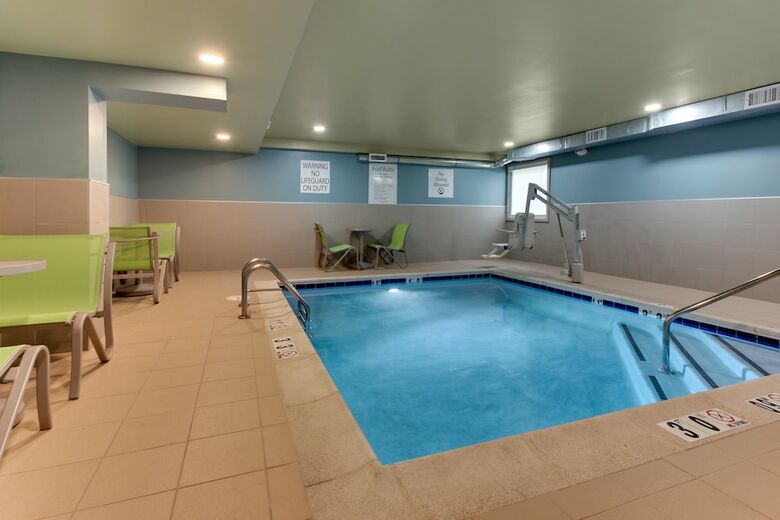 Hotel Holiday Inn Express Pittston - Scranton Airport