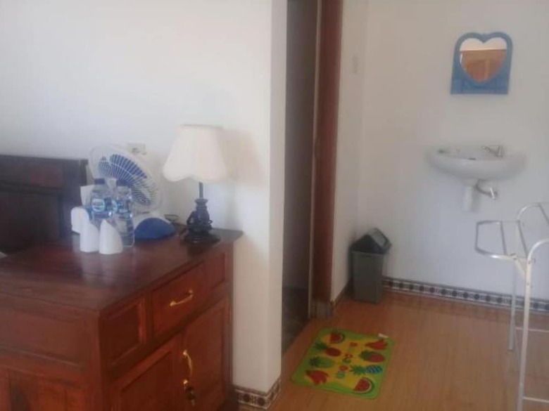 Hotel Aris Homestay And Warung Made