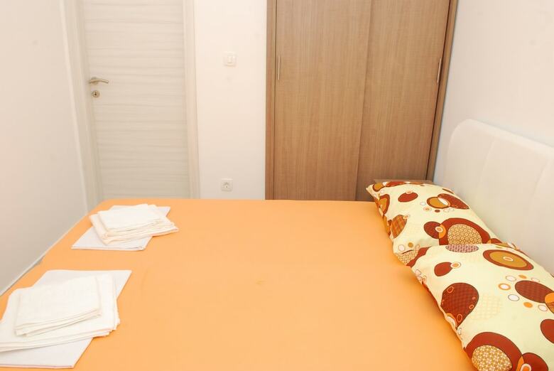 Hera Apartments