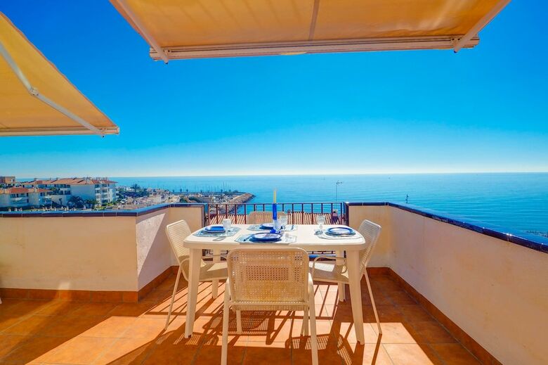 Amazing Seaview Apartment