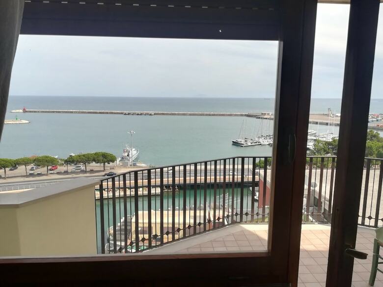 Hotel Guest House Domus Cicerone