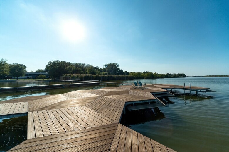 Donautica Hotel & Restaurant