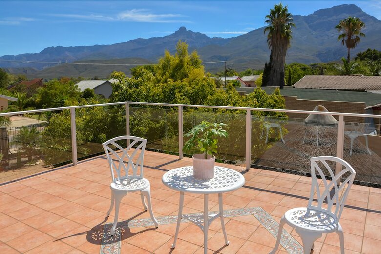 Hotel 7 Eland Boutique Guesthouse