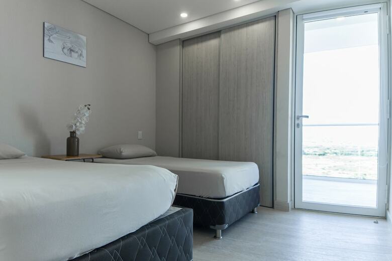 Apartamentos Martinique By Nomad Guru