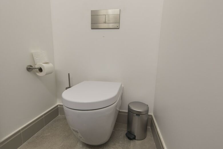 Apartamentos High Ceiling Duplex Apt Cais Do Sodre