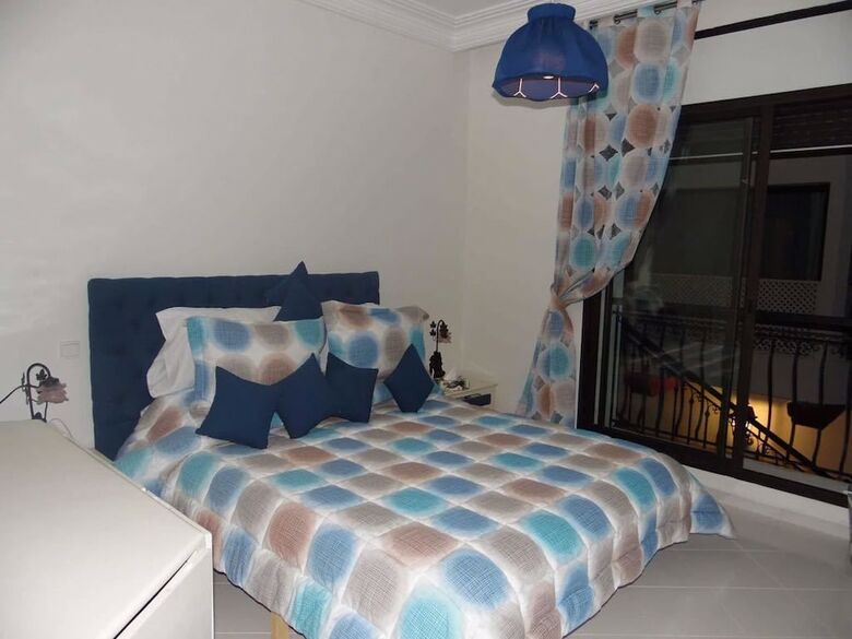 Apartamentos App Akl