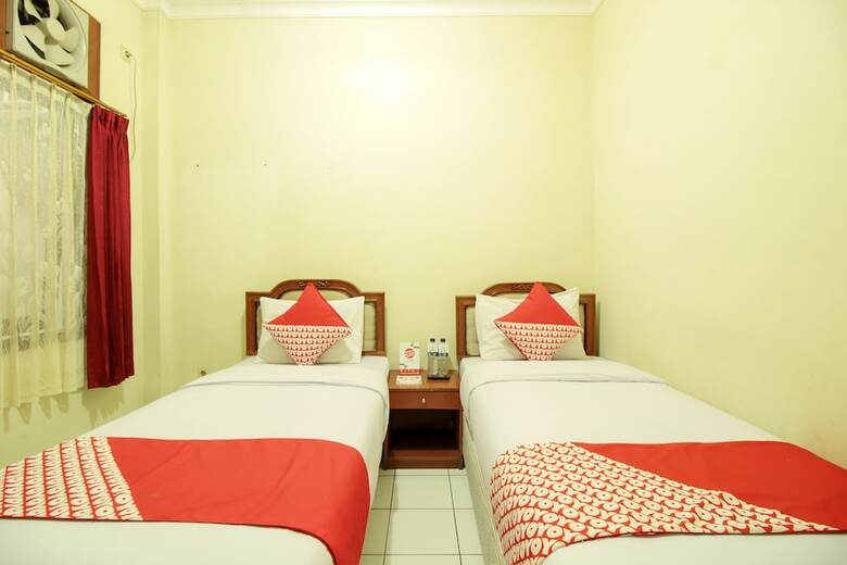 Oyo 249 Hotel Astria Graha