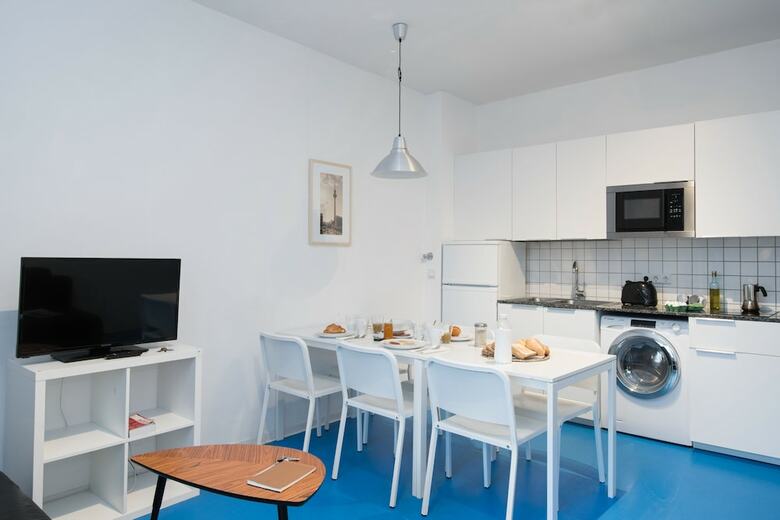 Apartments Elpilar Wedding