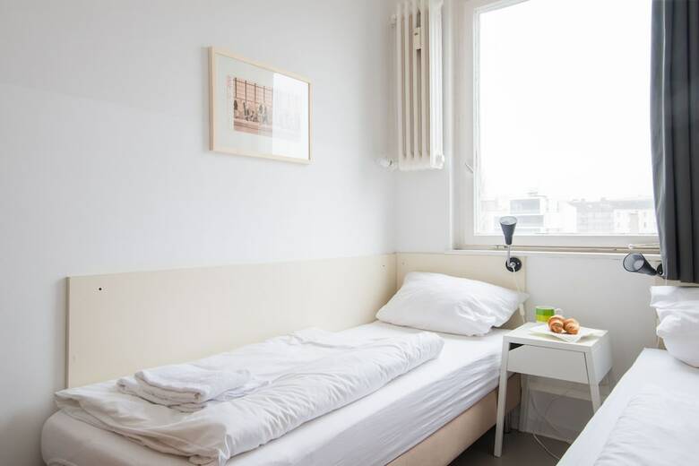Apartments Elpilar Wedding
