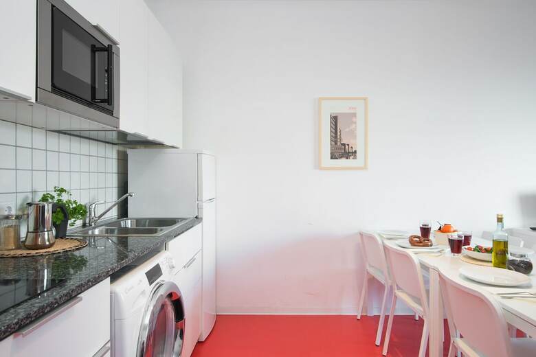 Apartments Elpilar Wedding