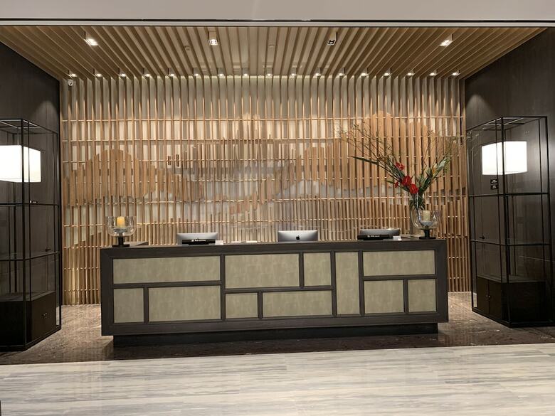 Pury Hotel