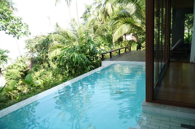Hotel Sea View Koh Chang Pool Villas