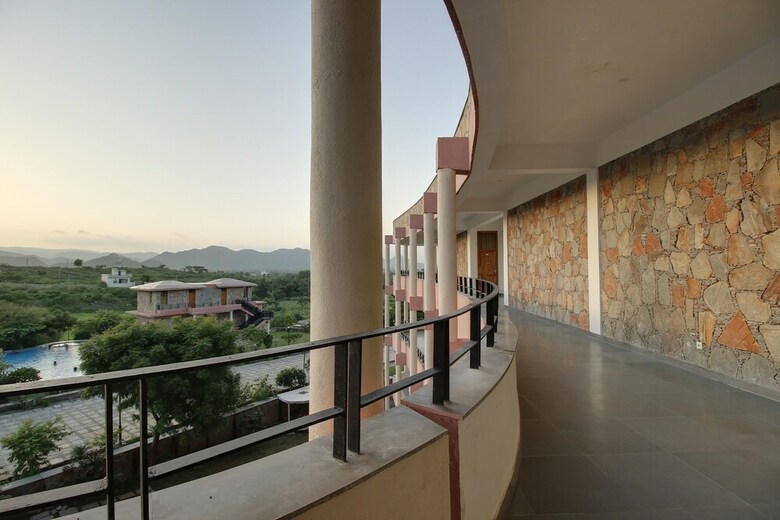 Hotel Palm Valley Svasti Resort