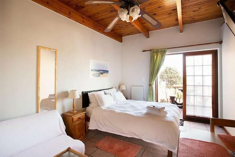 Hotel Bedandbeach.capetown