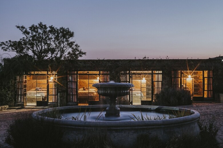 Hotel Farmstay @ Glen Cullen