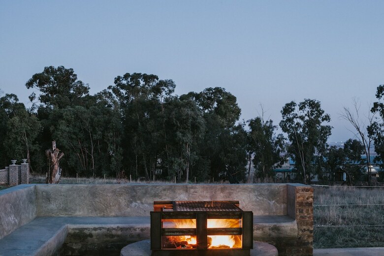 Hotel Farmstay @ Glen Cullen