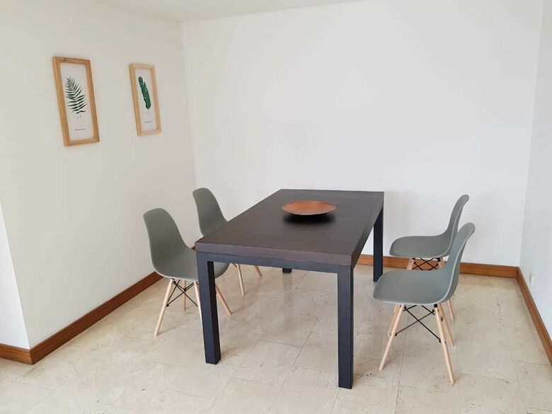 Apartamentos Alcazar de Oviedo By Nomad Guru