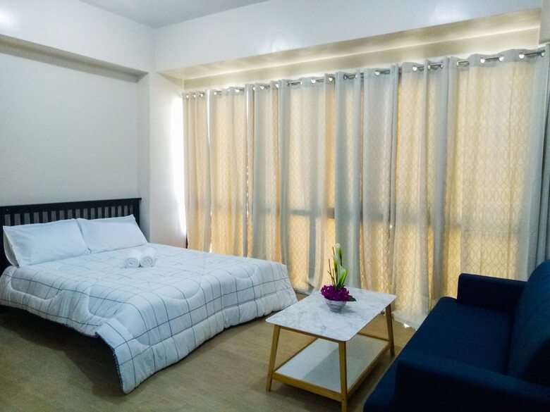 Airport T3 Newport Condotel