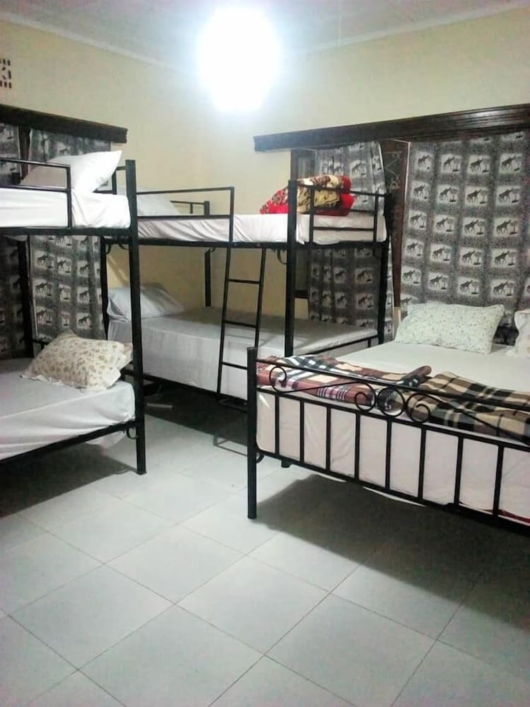 Hostal Glorious Arusha Backpackers - Hostel