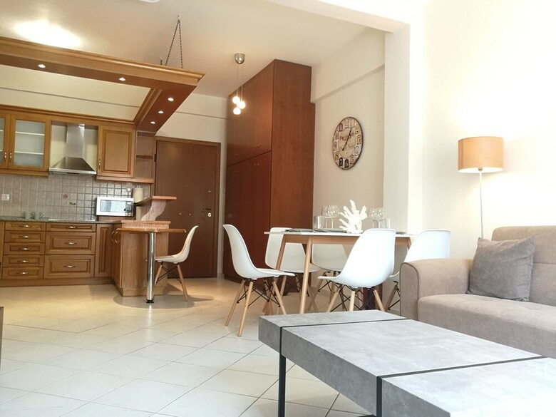Apartamentos Pisces Athens City Center Modern Aptm