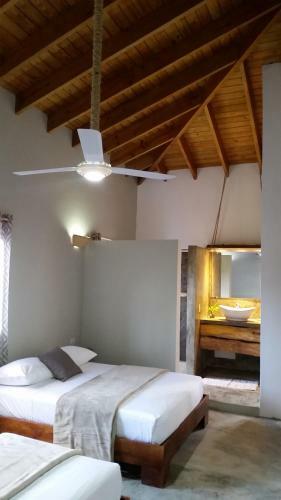 Aparthotel Residencia El Balat�