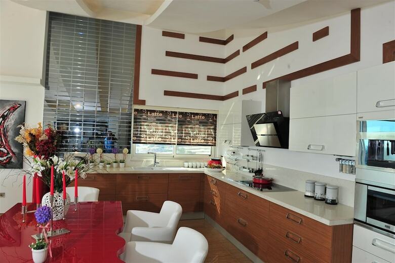 Hotel Elite Luxury Suite & Spa