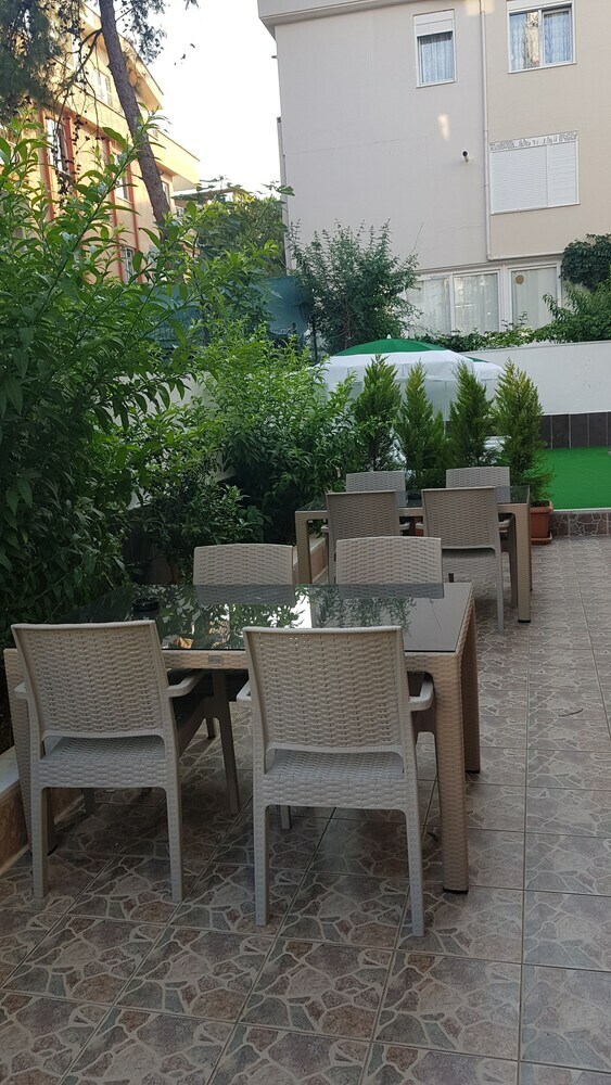 Lavin Garden Butik Hotel