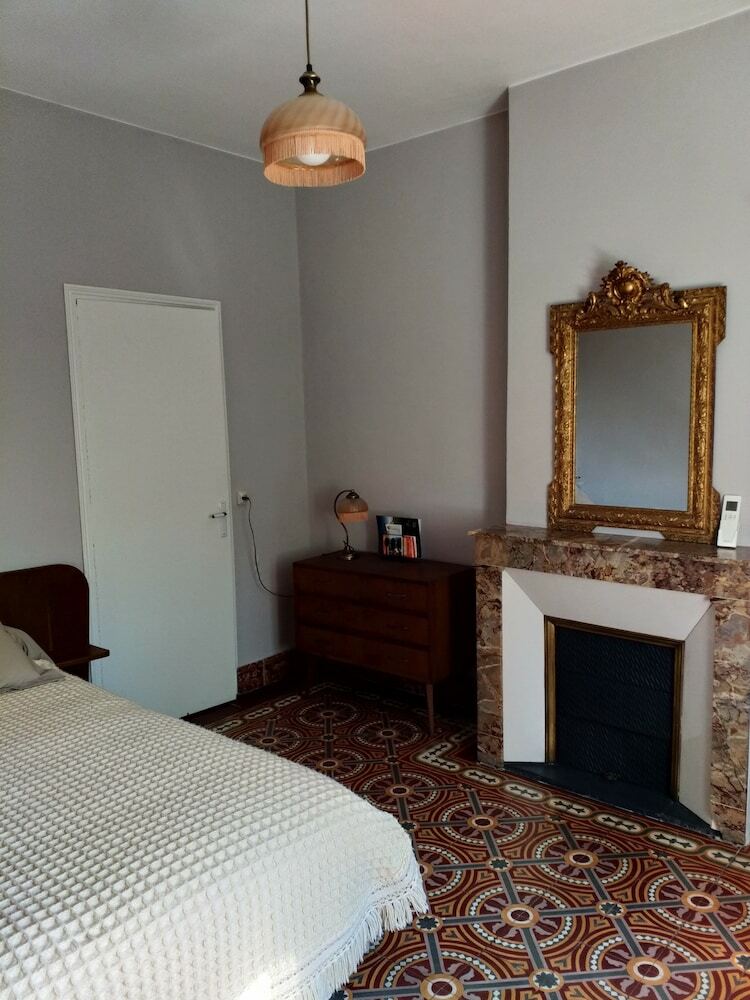 Hotel Les Micocouliers