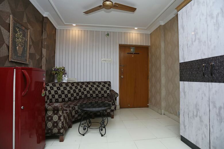 Oyo 28631 Hotel Parbati International