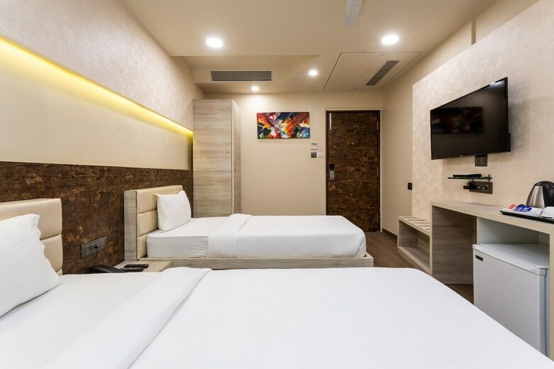 Hotel Sonash By Golden Treat