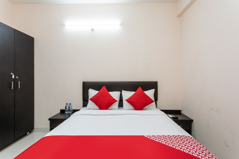 Oyo 27654 Hotel Grand Valley