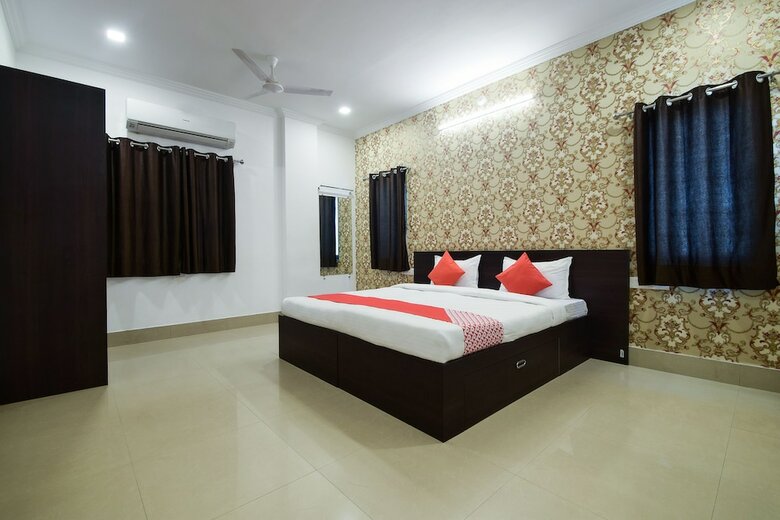 Oyo 28143 Hotel Abhinam