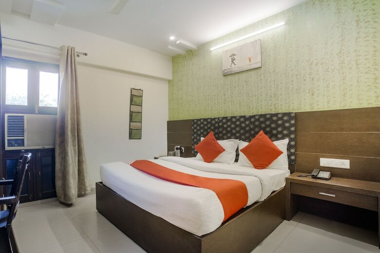 Oyo 28766 Hotel Siddharth