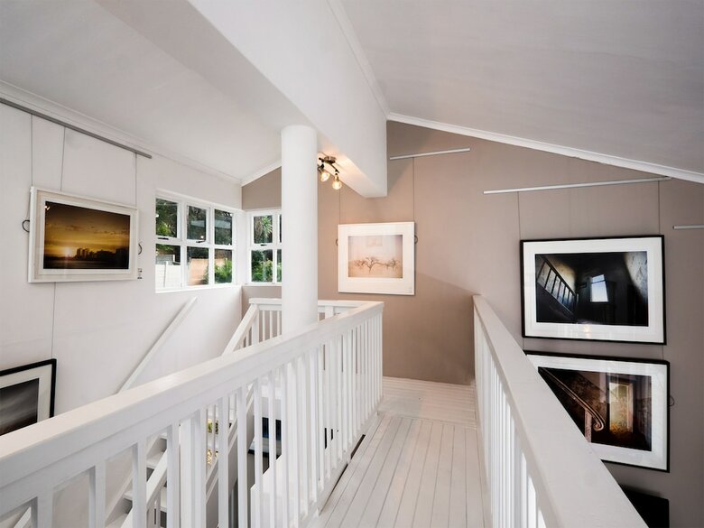 Hotel Art Gallery Guesthouse Thandekayo