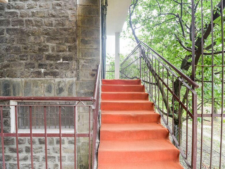 Oyo 27877 Hotel Jai