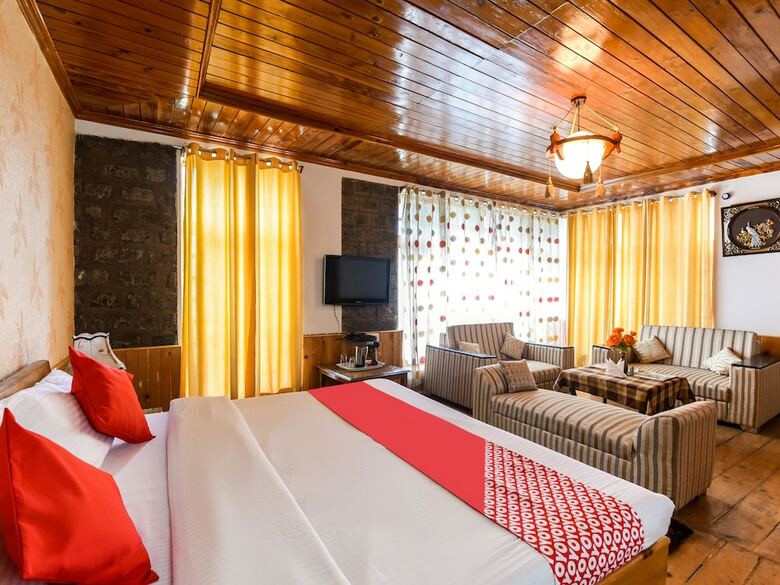 Oyo 27877 Hotel Jai