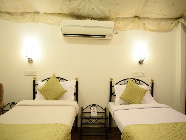 Hotel Oyo 4353 Aravali Tent Resort